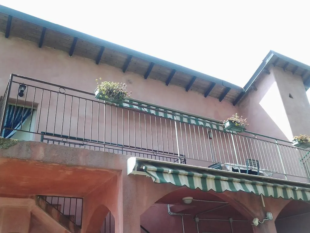 La Casa Rosa Vila Camporosso